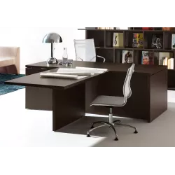 Bureau de Direction design italien avec retour frontal et voile de fond So Terra