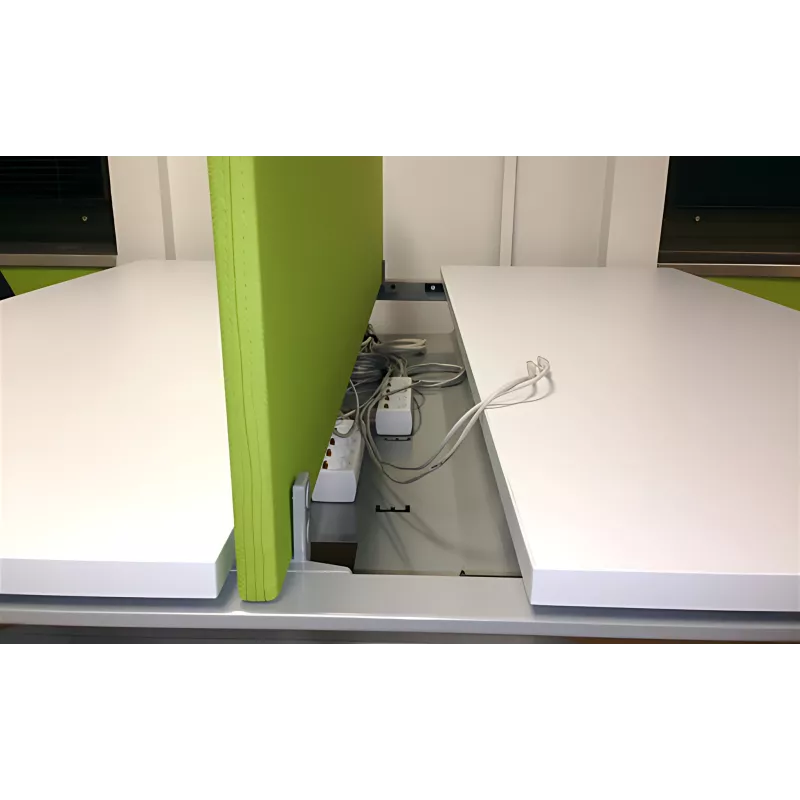 Bench bureaux vis-à-vis piètement ouvert à partir de 2 postes So Martos