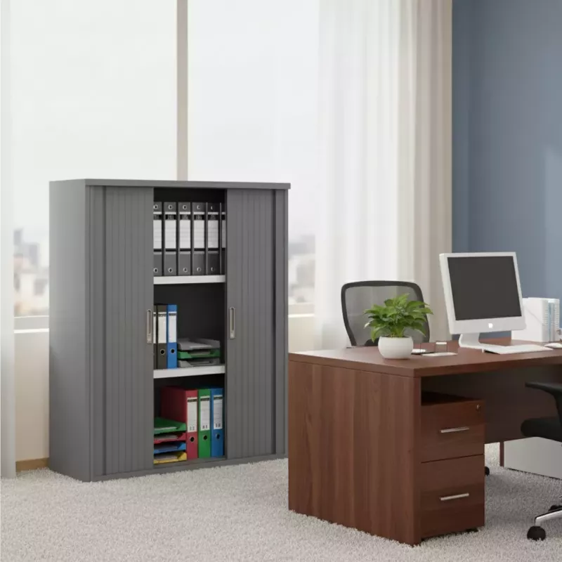 Armoire moyenne fermée, porte rideaux, hauteur 120 cm – So Madrid