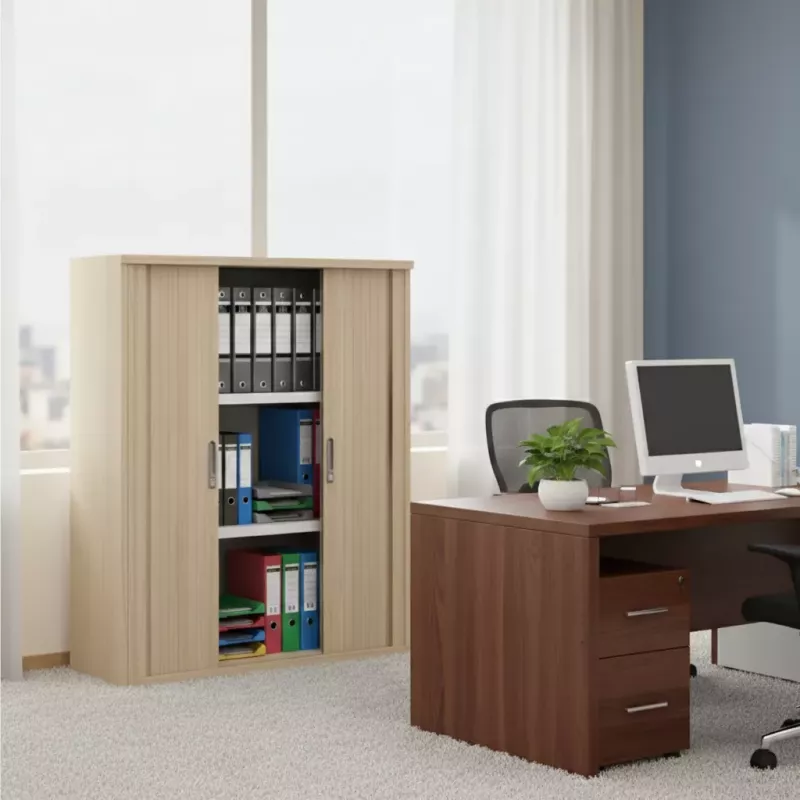 Armoire moyenne fermée, porte rideaux, hauteur 120 cm – So Madrid