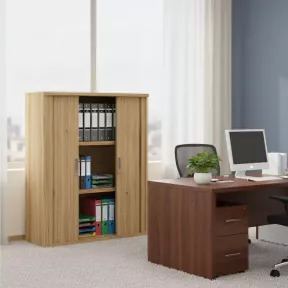 Armoire moyenne fermée, porte rideaux, hauteur 120 cm – So Madrid