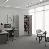 Armoire de rangement, portes push open, hauteur 235 cm.
