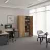 Armoire de rangement, portes push open, hauteur 235 cm.