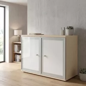 Armoire basse fermée, porte en verre, hauteur 81 cm – So Madrid
