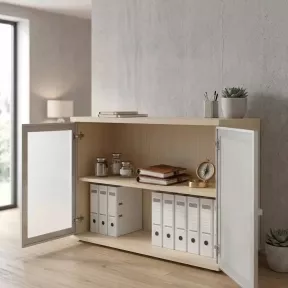 Armoire basse fermée, porte en verre, hauteur 81 cm – So Madrid