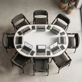 Table de réunion ovale jusqu'à 10 personnes - So Vigo