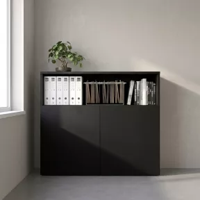 Armoire semi-ouverte, portes poussoirs, hauteur 120 cm – So Madrid