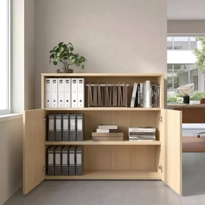 Armoire semi-ouverte, portes poussoirs, hauteur 120 cm – So Madrid