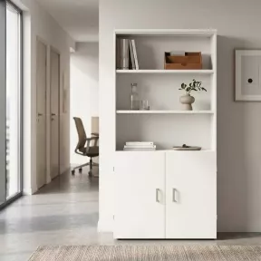 Armoire haute fermée et ouverte, hauteur 196 cm – So Madrid