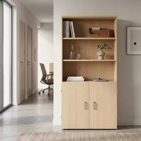 Armoire haute fermée et ouverte, hauteur 196 cm – So Madrid