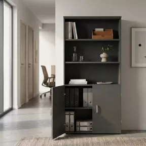 Armoire haute fermée et ouverte, hauteur 196 cm – So Madrid