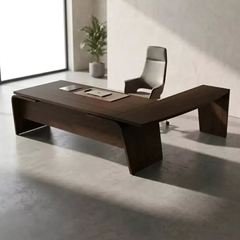 Bureau de direction avec piétement extérieur et grand retour – So Luna