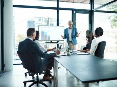 Les meubles complémentaires pour une salle de réunion efficace